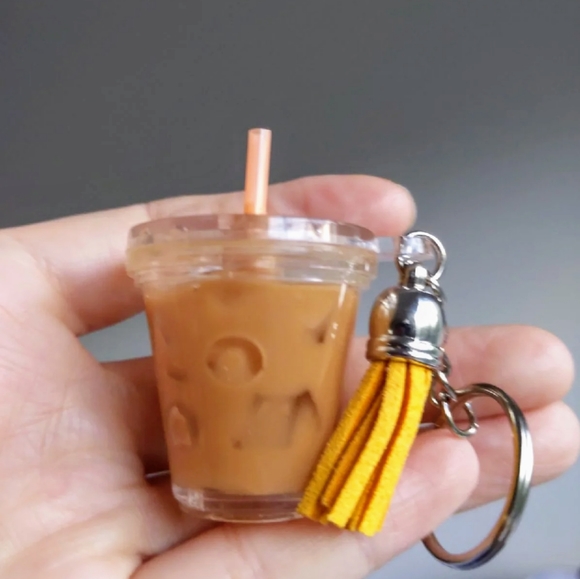 Dunkin' donuts iced coffee Keychain handmade - Picture 3 of 6